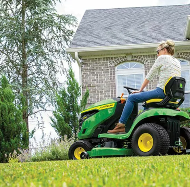 John Deere S120 Mower  42 in. 22 HP V-Twin Gas Hydrostatic Riding Lawn Mower thumbnail 6