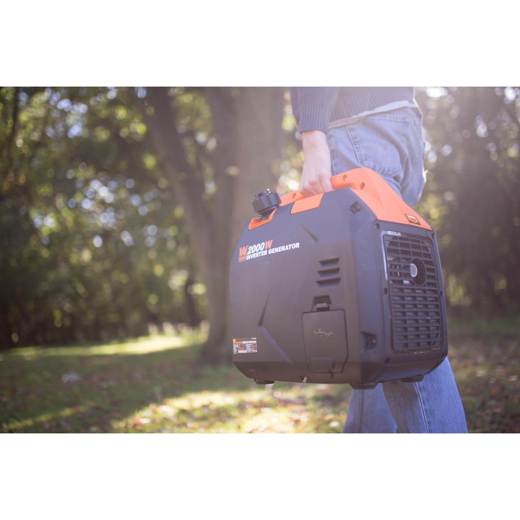 WEN 56203i Super Quiet 2000-Watt Portable Inverter Generator with Fuel Shut-Off thumbnail 4